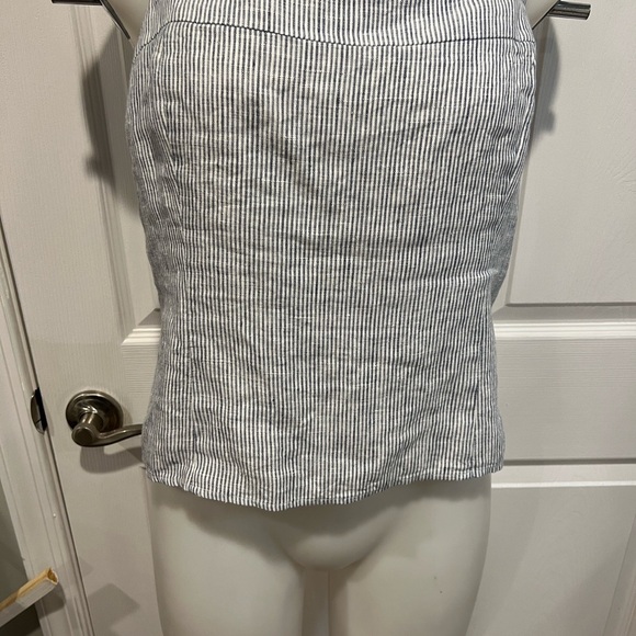 Quince 100% European linen blue pinstripe fitted tank large NWT - Picture 5 of 12